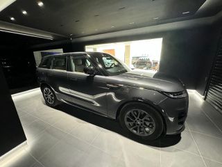 Land Rover Range Rover Sport 2023 dynamic
