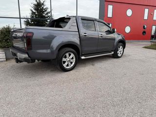 Isuzu D-Max 2018 1.9 LS AUTOMATIC TURBO-thumb-2