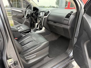 Isuzu D-Max 2018 1.9 LS AUTOMATIC TURBO-thumb-24