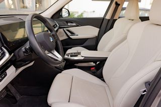 Bmw X1 2025 sDrive20i-thumb-6