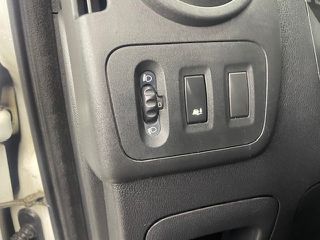 Opel Movano 2015-thumb-19