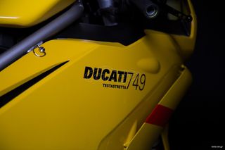 Ducati 749 2005 testastretta-thumb-13