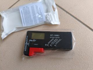 Ψηφιακός ελεγκτής μπαταριών BT-168D.