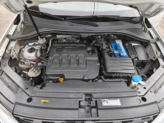 Volkswagen Tiguan 2019 R-line-thumb-7