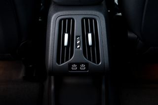 Bmw X1 2025 xDrive25e/Panorama SunRoof-thumb-33
