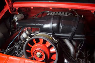 Porsche 911 1977 Kremer-thumb-15
