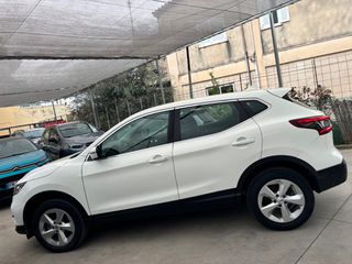 Nissan Qashqai 2019-thumb-3