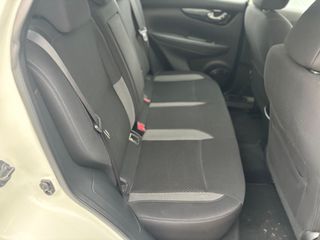 Nissan Qashqai 2019-thumb-37