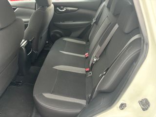 Nissan Qashqai 2019-thumb-36