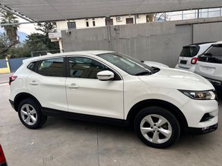 Nissan Qashqai 2019-thumb-11