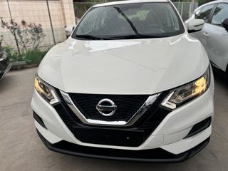 Nissan Qashqai 2019-thumb-12