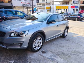 Volvo V60 Cross Country 2016 Momentum