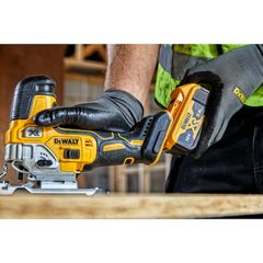 DEWALT ΣΕΓΑ ΜΠΑΤΑΡΙΑΣ ΑΝΟΙΧΤΗΣ ΛΑΒΗΣ 18V Li-Ion XR (SOLO) (DCS335N)