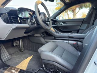 Porsche Taycan 2021 TURBO S-thumb-15