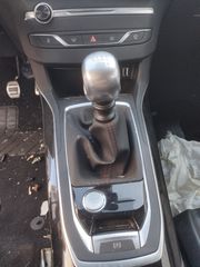 Γνήσιος λεβιές ταχυτήτων από Peugeot 308 GT Line (μοντέλο 2017).