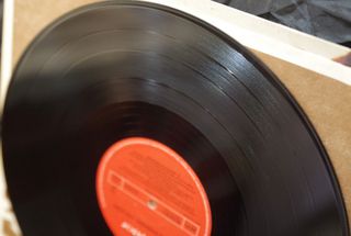 THE CURE - JAPANESE WHISPERS-thumb-11
