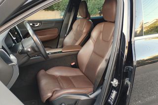 Volvo XC 60 2020 Volvo XC 60 2020 2.0 B5 AWD    DIESEL-thumb-11