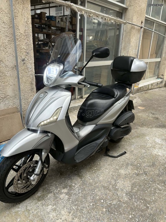 Piaggio Beverly 350 2012