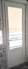 Δίνεται λόγω ανακαίνισης μια Αλουμινένια Πόρτα εταιρείας Europa