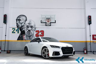 Audi TTS 2015-thumb-1