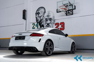 Audi TTS 2015-thumb-13