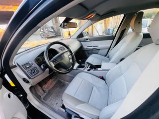 Volvo S40 2008-thumb-10