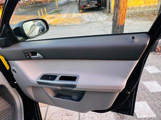 Volvo S40 2008-thumb-19