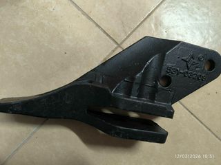 ΝΥΧΙΑ ΚΑΙ ΑΚΡΟΛΕΠΙΔΑ ΓΙΑ JCB 3CX 4CX BourlisAgro Machinery-thumb-2