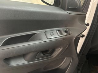 Citroen Berlingo 2020 3ΘΕΣΙΟ ΑΥΤΟΜΑΤΟ DIESEL ΕΛΛΗΝΙΚΗΣ ΑΝΤΙΠΡΟΣΩΠΕΙΑΣ-thumb-13