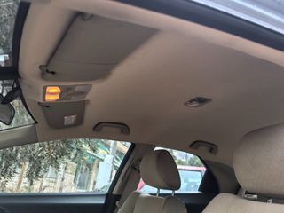 Honda Civic 2010-thumb-5