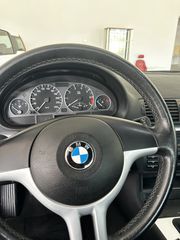 Bmw 330 2002 E46-thumb-9