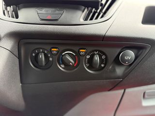 Κλούβα Ford 2018 CUSTOM / ΤΕΛΙΚΗ ΤΙΜΗ / CRS MOTORS-thumb-30