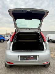 Fiat Punto 2015-thumb-7