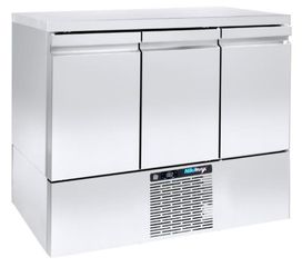 Ψυγείο Πάγκος Ψαριών Με 3 Πόρτες 134x70x115Cm NIKIINOX - Καινούργιο.
