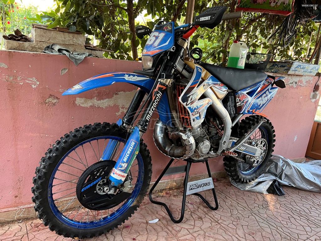 TM EN 250 2T 2009