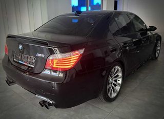 Bmw M5 2007 E60 LCI-thumb-13