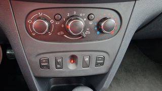 Dacia Sandero 2016 STEPWAY*1.5DCI*90PS*CRUISE*NAVI*ΤΕΛΗ 88€-thumb-79