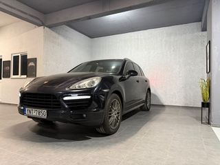 Porsche Cayenne 2010-thumb-3