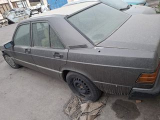 190e Mercedes-benz για ανταλλακτικά-thumb-1
