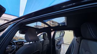 Volvo XC40 2022 momentum-thumb-21