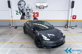 Tesla Model 3 2021 PERFORMANCE