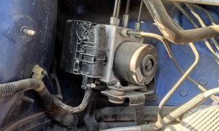 Mazda 2 ABS  *