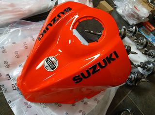 gnisia plastika 2024 25th anniversary edition gia SUZUKI GSX 1300 - R Hayabusa 1340cc GEN 3-2021-2026 ---> MODIFYING GARAGE "since1993" TAKEGAWAGR - 4miniracingparts,gr