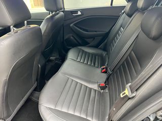 Hyundai i 20 2016 1,4 CRDI ACTIVE-thumb-23