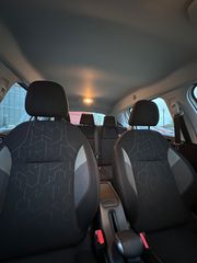 Peugeot 2008 2017-thumb-36