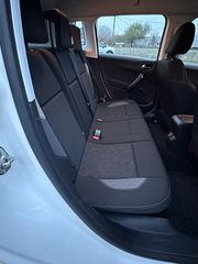 Peugeot 2008 2017-thumb-40