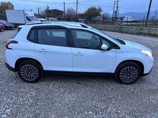 Peugeot 2008 2017-thumb-17