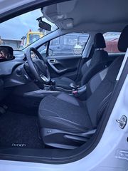 Peugeot 2008 2017-thumb-23
