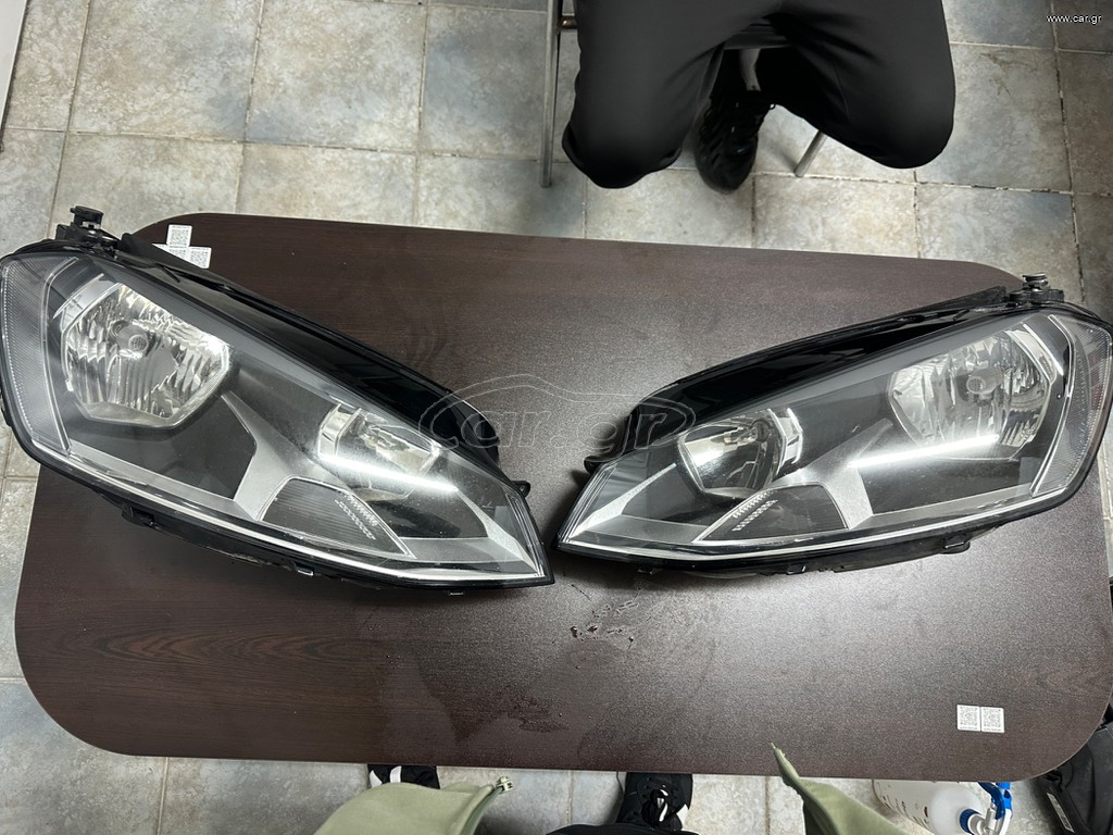 VW GOLF 7 ΕΜΠΡΟΣ ΦΑΝΑΡΙΑ
