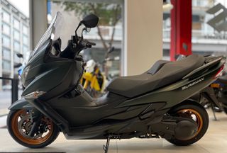 Suzuki Burgman 400 2025-thumb-6